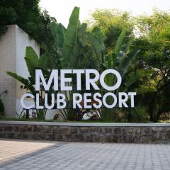 Metro Club Resort