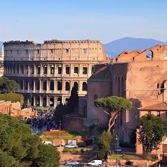 Rome in Style Colosseum