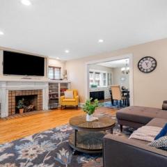 Cleveland 3 Bedroom, 10 Mins to Downtown