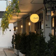 Dear Sunday Hometel Bangkok