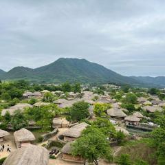 Naganeupseong Jandi House