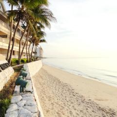 บ้านมนชเลชะอำ ติดชายหาด Baan Monchale