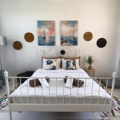 Spacious Beach House Theologos