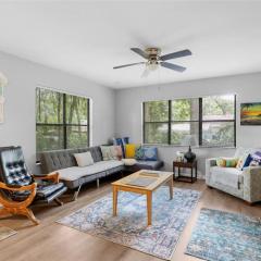 Guesthouse in High Springs! Walk to Downtown, Close to Springs!