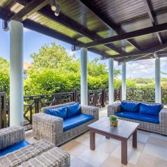 Blue Bay Hideaway - Just Steps from the Beach