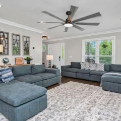 Winds of Lexington Sleeps 8