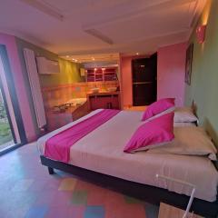Chambre Rose Opale, Riad 9 Couple only au village naturiste