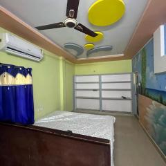 Abhinava Guest House