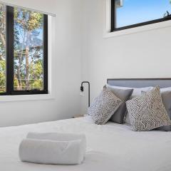Domi Rentals - The Moorabbin Townhouse