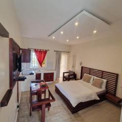 Beach Studio wih integrated Kitchen