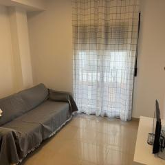 Precioso y luminoso apartamento junto al mar y playa en Garrucha 1B