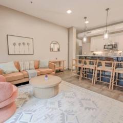 Luxury 2 bedroom Apt