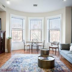Classic furnished 1BR in Fenway in Brownstone Bldg