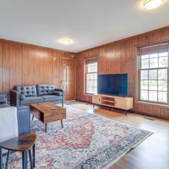 7 Mi to Downtown Toledo Cozy Apartment