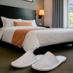 Apart Hotel Petit Palace Suites