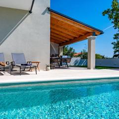 Villa Vista - New entry 2025
