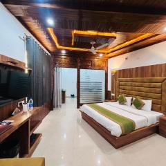 Sun View Luxury Monal Hotel & Resort