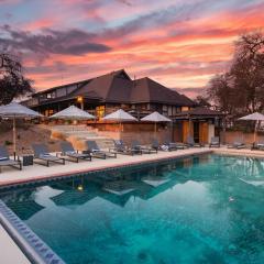 Cathedral by AvantStay Charming Secluded Estate w Sauna Pool Table Views of the Rolling Hills