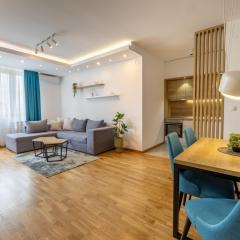 Arena BIG Luxury Apartments