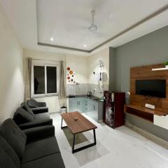 Back Stayz Laxman Jhula Apartments