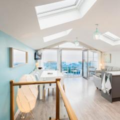 Seaside 3BD Retreat with Balcony & Stunning Views