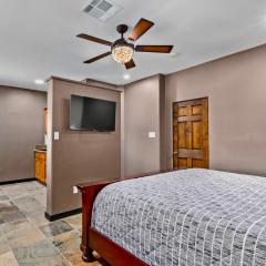 Cave Creek Cozy Casita - Mesquite