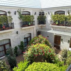 Midway Hotel Baku