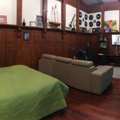 Suite en el centro de RIOBAMBA 102