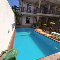 Fina villa, Mont choisy