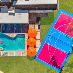 Heated Pool Pickleball Mini Golf — Sleeps 20
