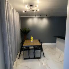 Apartamento-Condomínio Wanderley