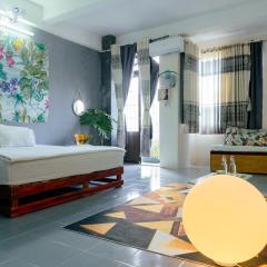 Bụi Hostel - Bến Tàu Rạch Giá