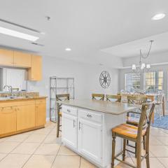 Pier Watch Unit 106-10 beds-6 bedrooms-Sleep14-Golf Cart Allowed