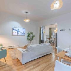 City Escape with 2 Baths, 10 beds and We Pay Half Parking for 2 cars, NYC in 15 min