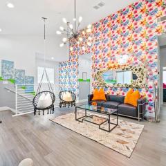 A- Stylish and Comfy NoHo Retreat- 5 Star Area, Hot Tub