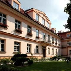 布拉格城堡酒店