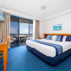 Mantra Marina Hotel Room