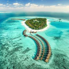 Sun Siyam Iru Fushi with Free Transfer