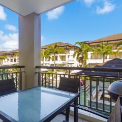 228 Santai- Pool View Studio Apartment by uHoliday
