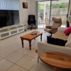 Glass House Mountains Retreat