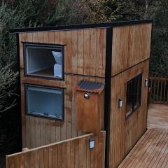 Tiny House in the Bush - a minute from town centre Ruapehu Unique Stays