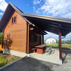 Cypres, modern wooden house with free parking
