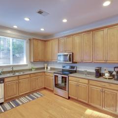 Lexington Nest - 3 Bedrooms and 2 and Half Baths