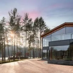 Esperanza Lake Resort