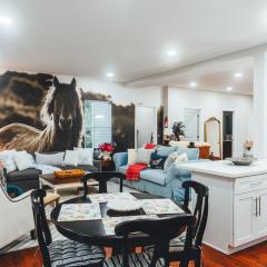 Beach Retreat 4900 Sqft, F1 VR Sim, Up to 21 guests