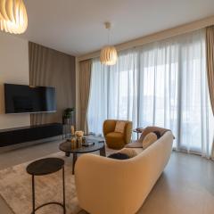 Luxury 3BR plus Storage in Forte Downtown