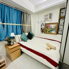 Standard studio Room with RoofTop near LKF central