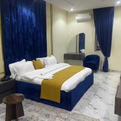 Veroni Hotel and Suites