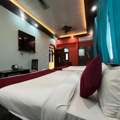 Hotel Aryakulam Palace Ayodhya