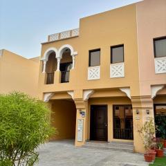 Charming Villa In Hydra Village Between Dxb & Ad